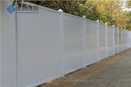 白色PVC施工围挡